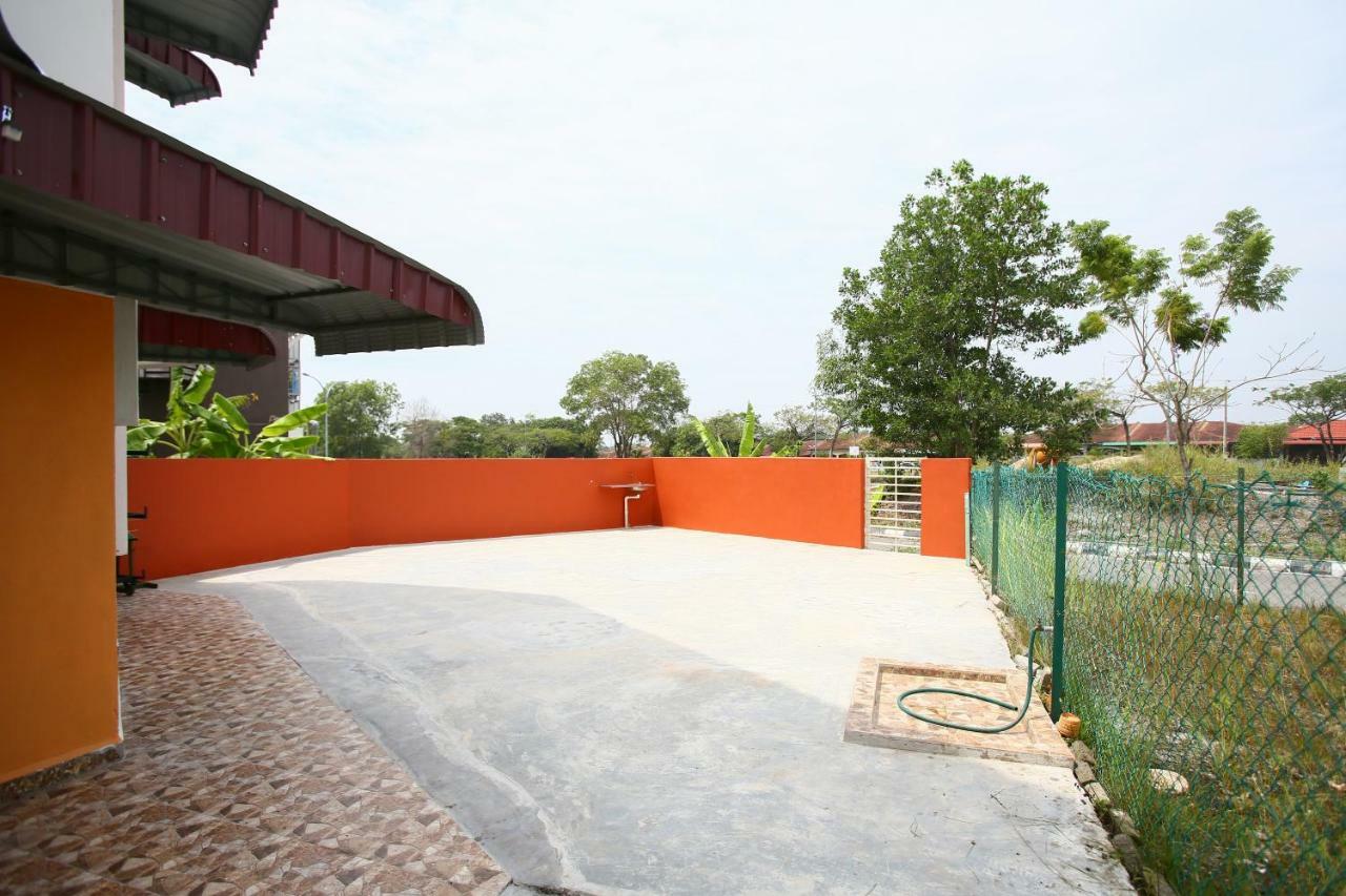 Homestay Honey Sungai Petani Kültér fotó