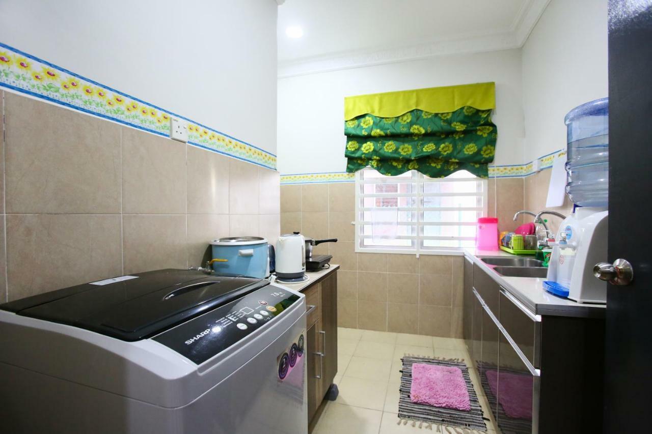 Homestay Honey Sungai Petani Kültér fotó